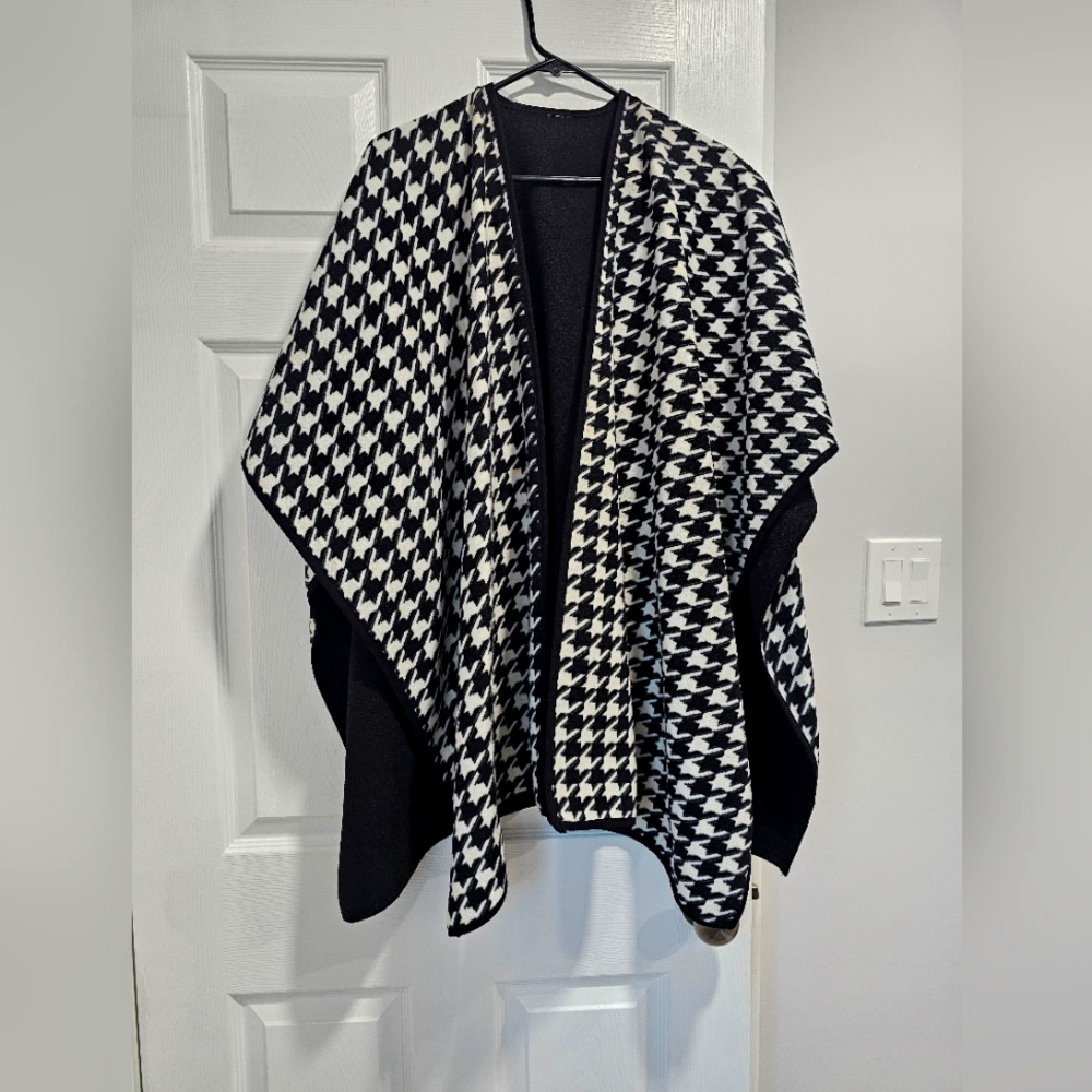 Woolrich Blanket Shawl